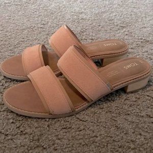 TOMS Slide Sandal